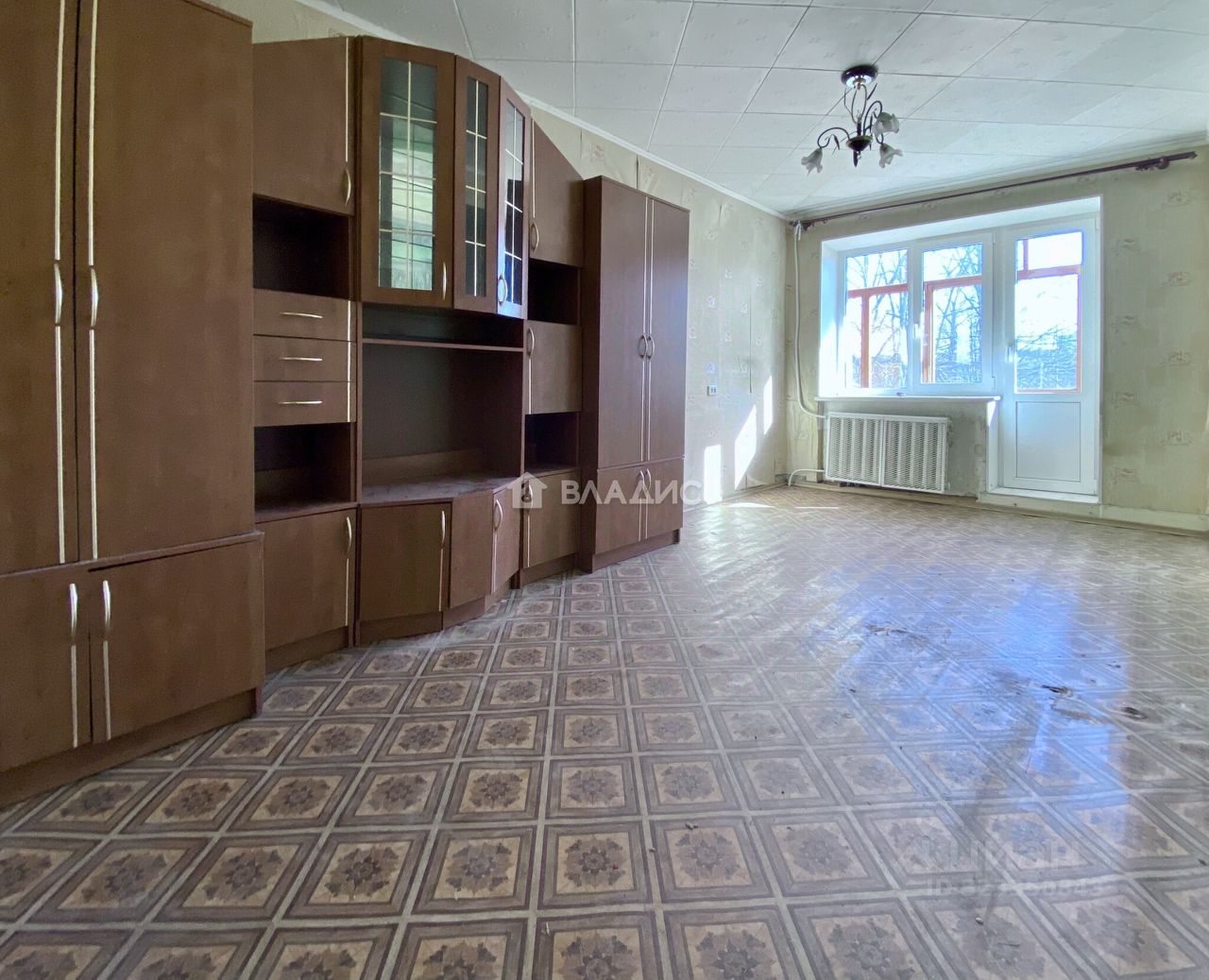 Продажа 2-комн квартиры на вторичном рынке Шлиссельбург, улица Малоневский канал, 9