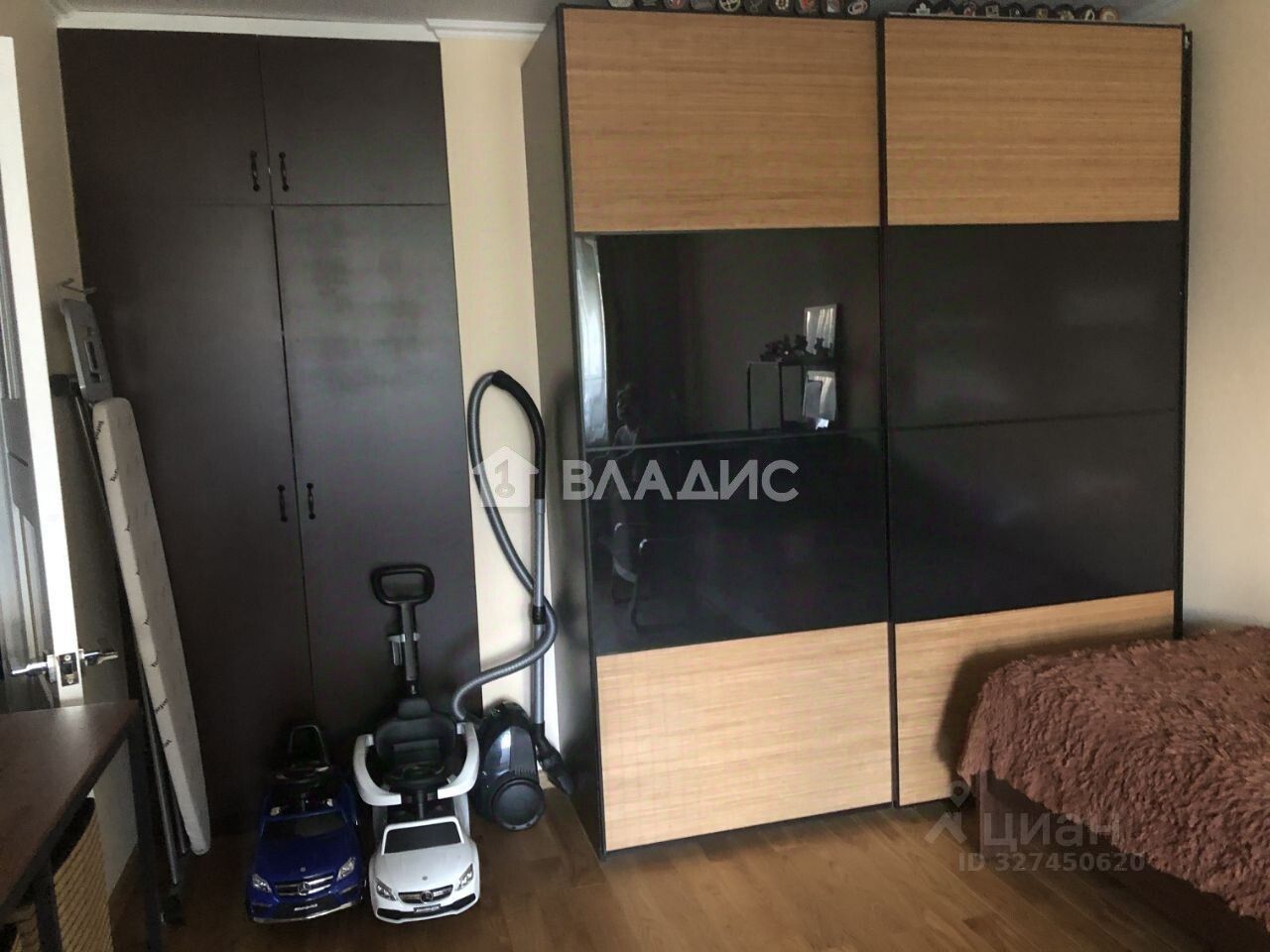 Продажа 2-комн квартиры на вторичном рынке переулок Обуха, 4