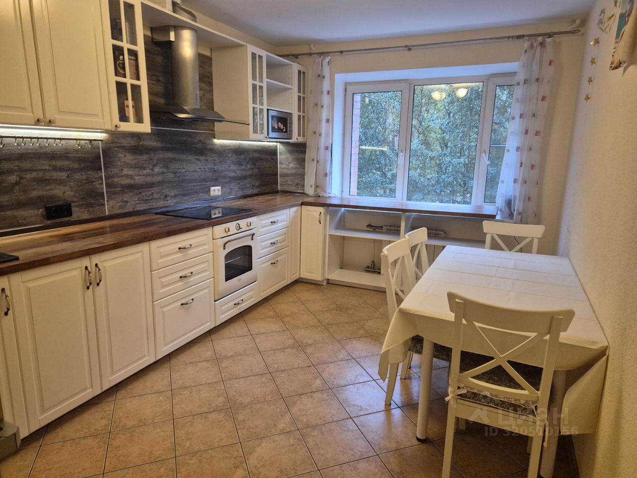 Продажа 2-комн квартиры на вторичном рынке улица Савушкина, 133к1Д