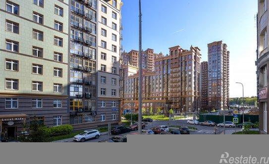 Продажа 2-комн квартиры на вторичном рынке б-р Андрея Тарковского,  д. 8