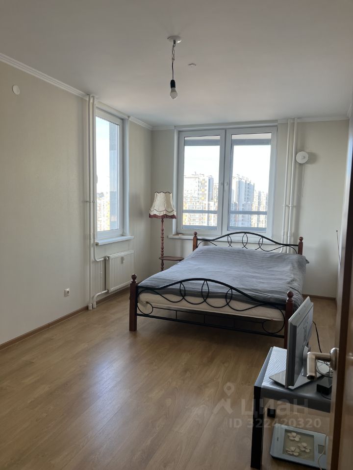 Продажа 1-комн квартиры на вторичном рынке Лабораторный проспект, 20к3