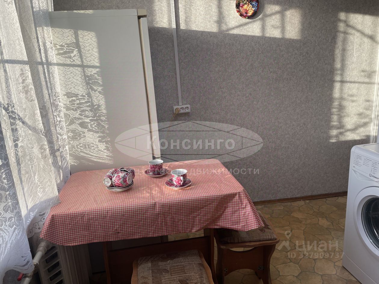 Аренда 2-комн квартиры на вторичном рынке Подольск, Быковская улица, 15