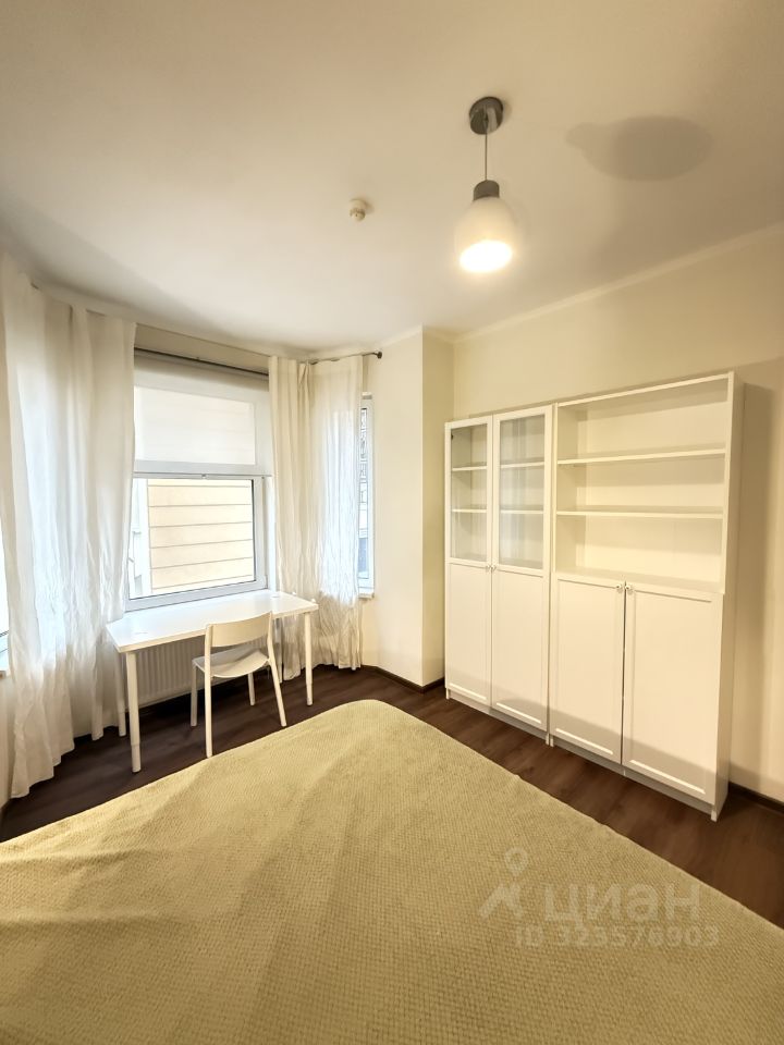 Аренда 3-комн квартиры на вторичном рынке Московский проспект, 73к5