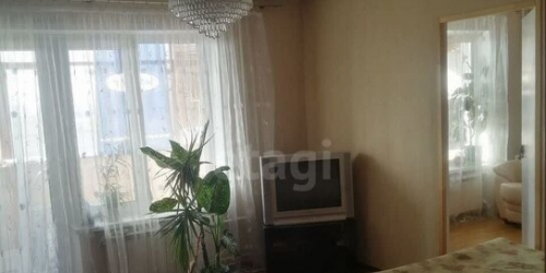 4-комн квартира улица Артюхиной,  д. 3