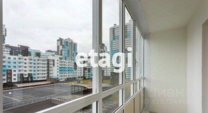 Продажа студии пос. Янино-1, улица Ясная, 17к2