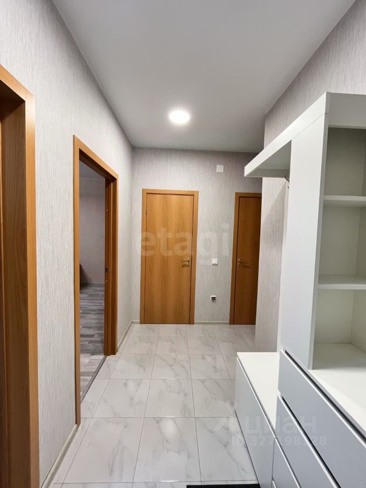 Аренда 2-комн квартиры на вторичном рынке пос. Шушары, улица Окуловская, 13