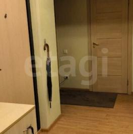 Продажа 3-комн квартиры на вторичном рынке Кудрово, ул Венская,  д. 4,  к. 3