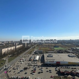 Продажа 4-комн квартиры на вторичном рынке ул Типанова,  д. 27/39