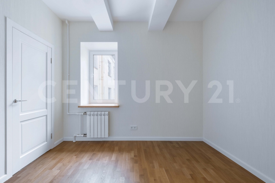 Продажа 3-комн квартиры на вторичном рынке 4-я В.О. линия, 39, литера А