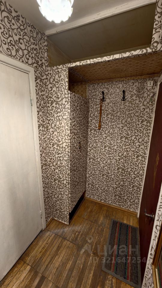 Продажа 1-комн квартиры на вторичном рынке Кронштадтский бульвар, 41