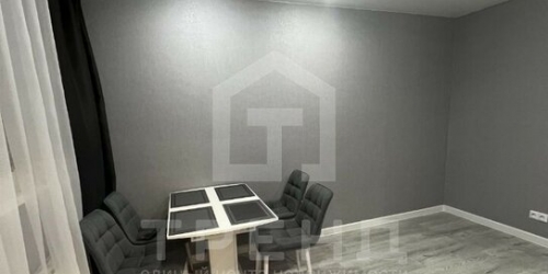 3-комн квартира Серебристый б-р,  д. 26