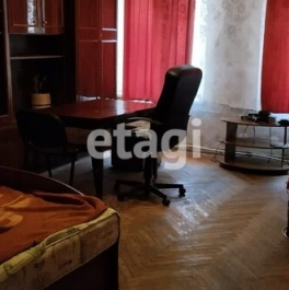 Продажа 4-комн квартиры на вторичном рынке Каменноостровский пр-кт,  д. 59