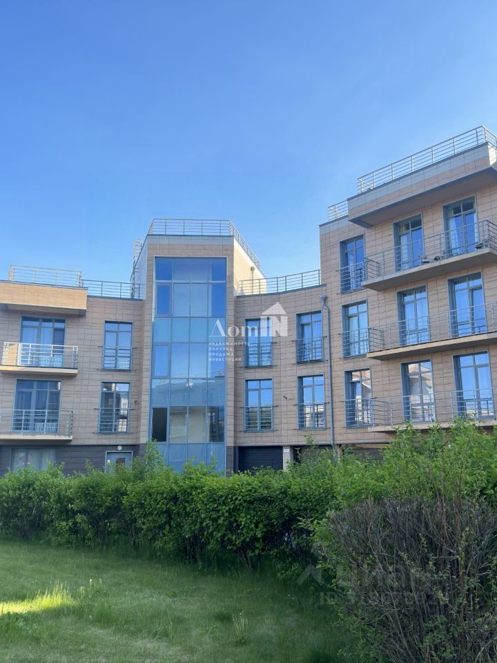 Продажа 2-комн квартиры на вторичном рынке улица Новая, 51к1