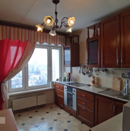 Продажа 3-комн квартиры на вторичном рынке Строгинский б-р,  д. 5