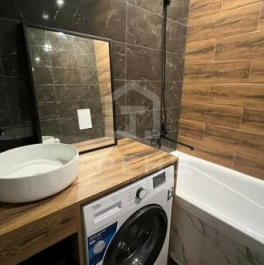 Продажа 1-комн квартиры на вторичном рынке Мурино, пр-кт Авиаторов Балтики,  д. 25
