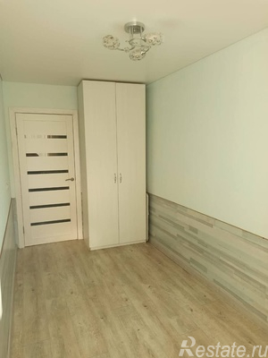 Продажа 3-комн квартиры на вторичном рынке Шушары, Пушкинская ул,  д. 10