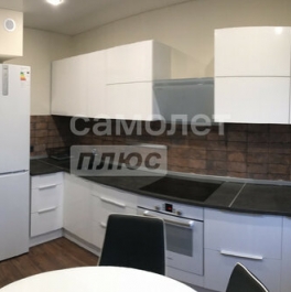 Продажа 2-комн квартиры на вторичном рынке ул Грина,  д. 1,  к. 4