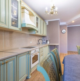 Продажа 3-комн квартиры на вторичном рынке Школьная улица