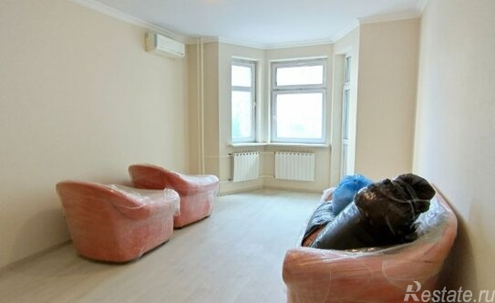 Продажа 2-комн квартиры на вторичном рынке улица Пудовкина,  д. 7