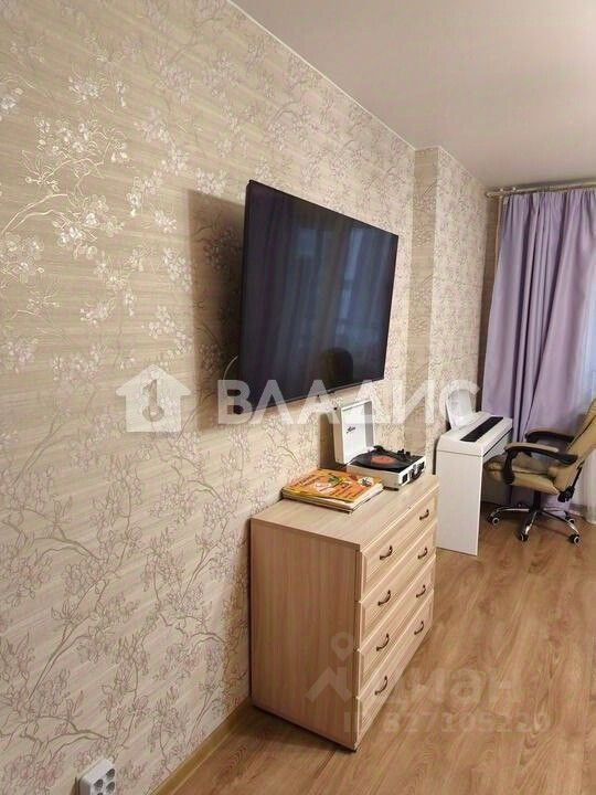 Продажа 2-комн квартиры на вторичном рынке бульвар Александра Грина, 2к1