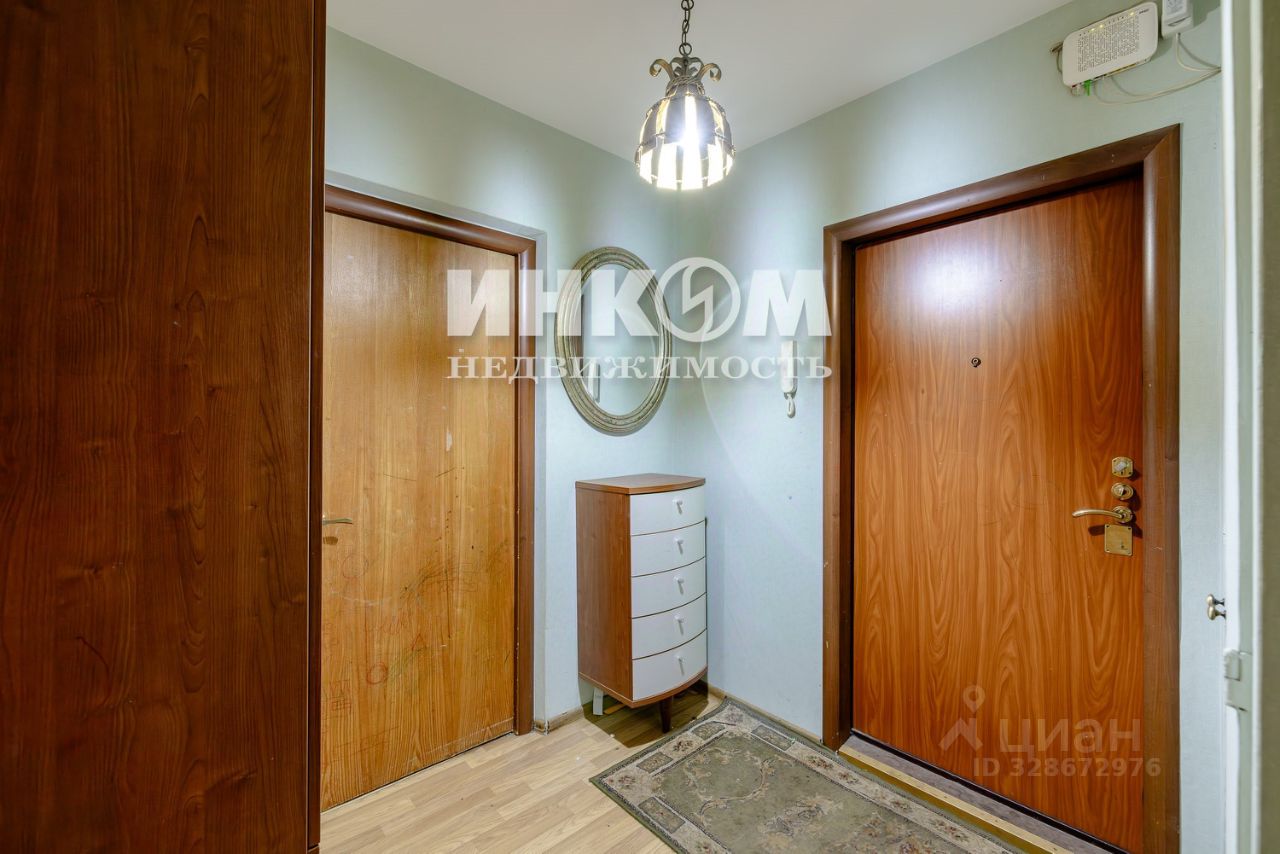 Продажа 2-комн квартиры на вторичном рынке улица Ляпидевского,  д. 8К2