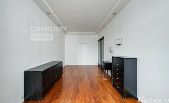 Продажа 3-комн квартиры на вторичном рынке Краснохолмская набережная,  д. 13 с1