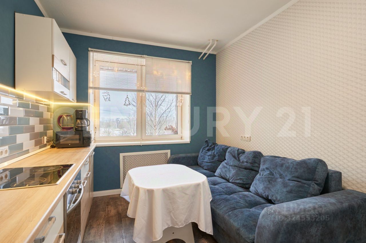 Продажа 1-комн квартиры на вторичном рынке Октябрьская набережная, 126к3