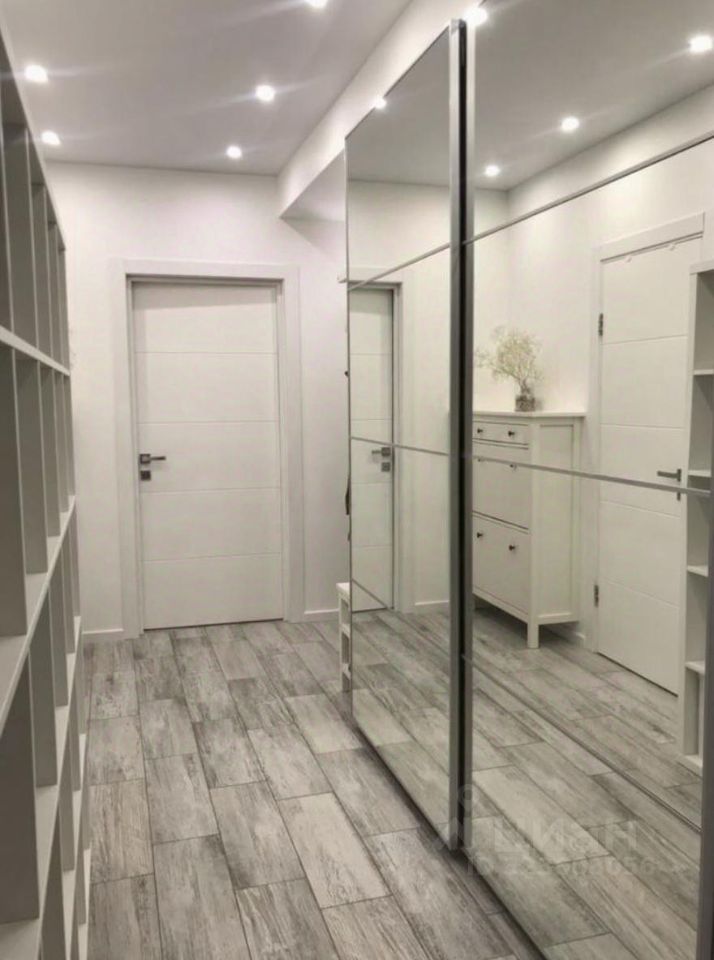 Аренда 2-комн квартиры на вторичном рынке Нахабино пгт, улица Белобородова, 12