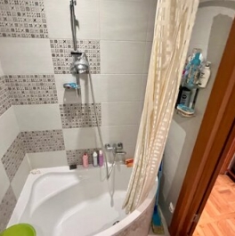 Продажа 3-комн квартиры на вторичном рынке улица Красина,  д. 24-28