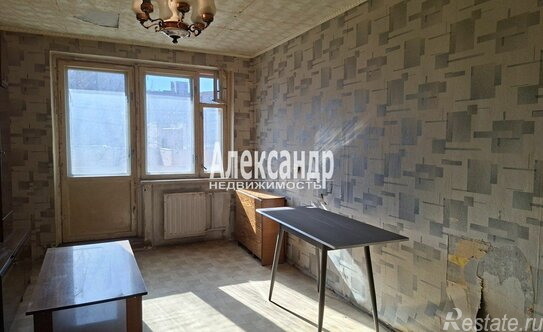 Продажа 2-комн квартиры на вторичном рынке Шлиссельбургский пр-кт,  д. 31