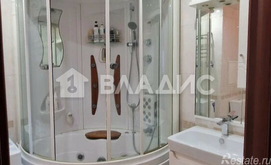 Продажа 2-комн квартиры на вторичном рынке Ливенская улица