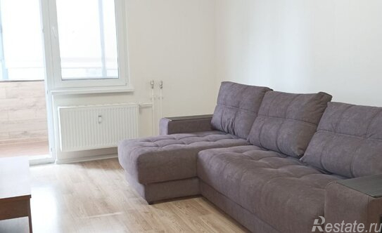 Продажа 1-комн квартиры на вторичном рынке Орлово-Денисовский пр-кт,  д. 15,  к. 1 стр 1