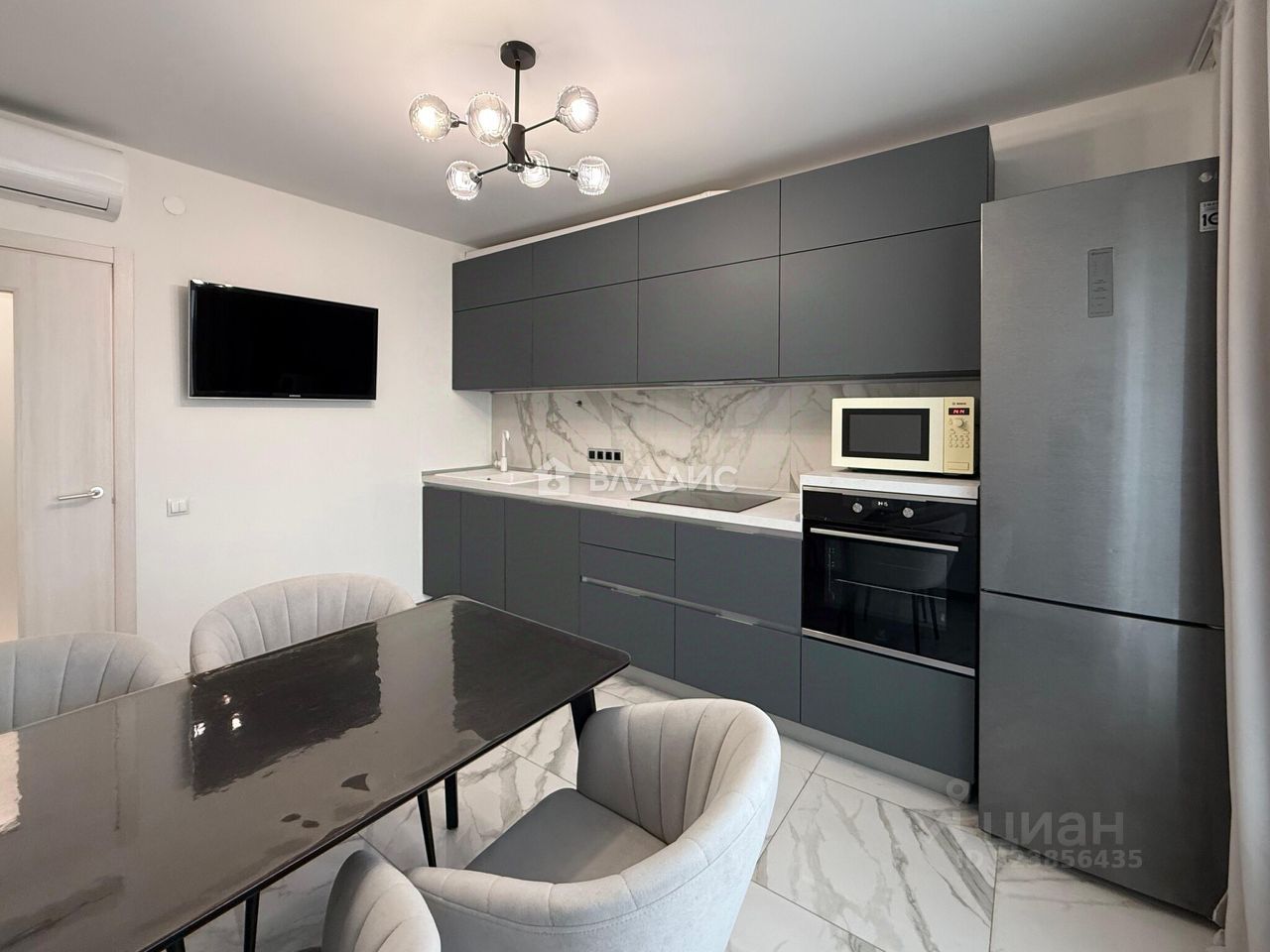 Продажа 3-комн квартиры на вторичном рынке Боровское шоссе, 2к2