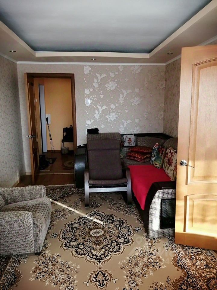 Продажа 4-комн квартиры на вторичном рынке д. Торошковичи, улица Новая, 3