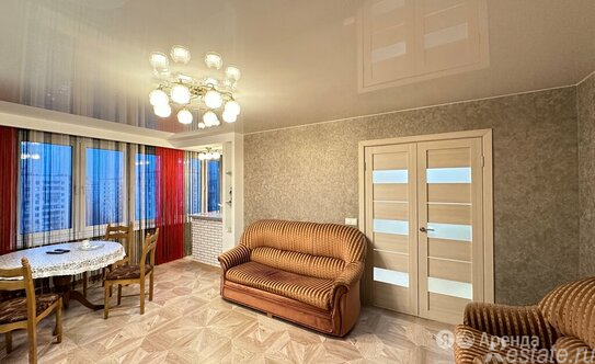 Аренда 2-комн квартиры на вторичном рынке ул Яблочкова,  д. 41А