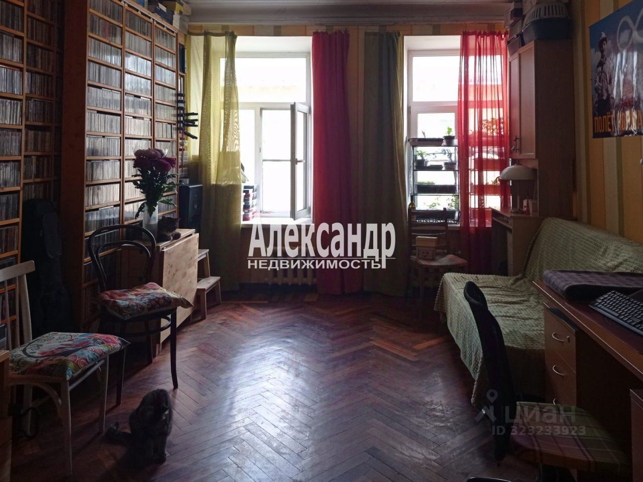 Продажа 2-комн квартиры на вторичном рынке Московский проспект, 66