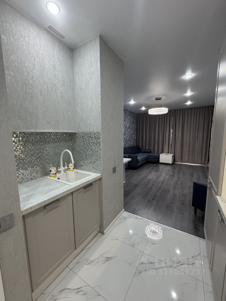 Продажа 1-комн квартиры на вторичном рынке д. Целеево, улица Пятиречье, 1