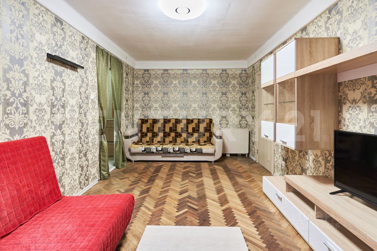 Продажа 2-комн квартиры на вторичном рынке Бухарестская улица, 31К4