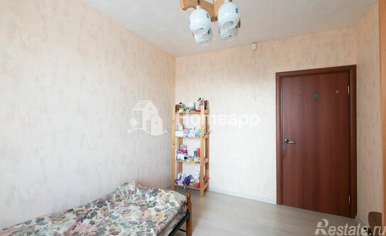 Продажа 3-комн квартиры на вторичном рынке улица Хачатуряна,  д. 4