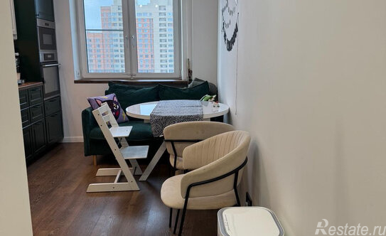 Продажа 1-комн квартиры на вторичном рынке Бухарестская М. ул,  д. 10 к1