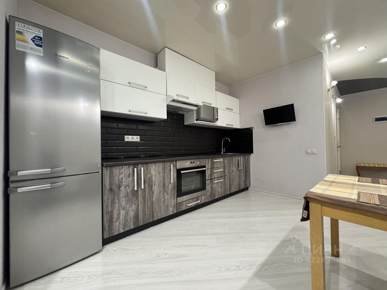 Продажа 1-комн квартиры на вторичном рынке Лобня, Центральная улица, 8