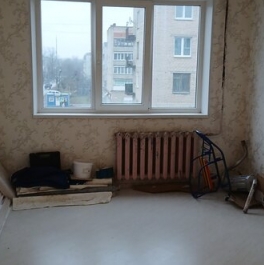Продажа 3-комн квартиры на вторичном рынке Сланцы г, Кирова ул,  д. 16А
