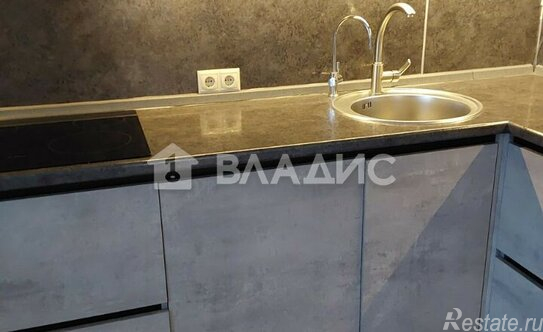 Продажа 2-комн квартиры на вторичном рынке Невельского пр-зд