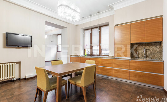 Продажа 5-комн квартиры на вторичном рынке Козихинский Б. пер,  д. 14 с2