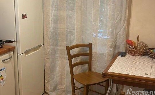 Продажа 2-комн квартиры на вторичном рынке Академическая Б. ул,  д. 24А