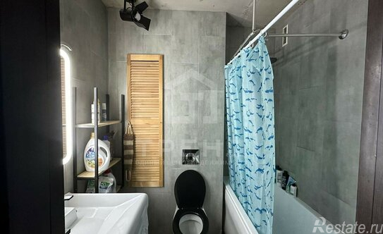 Продажа 1-комн квартиры на вторичном рынке Петергофское ш,  д. 84,  к. 11