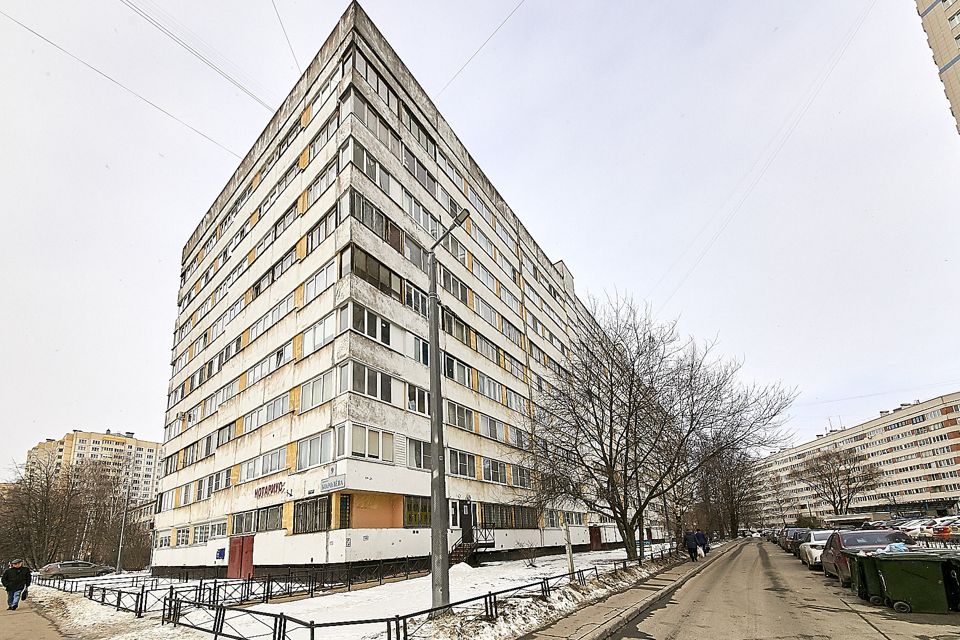 Продать Квартиры вторичка проспект Королёва, 9   