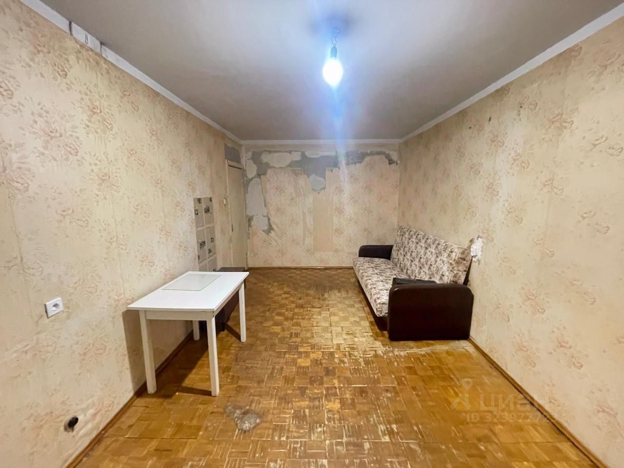 Продажа 2-комн квартиры на вторичном рынке Ивантеевка, улица Коминтерна,  д. 3