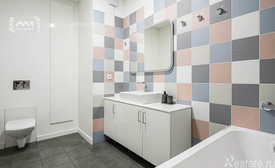 Продажа 3-комн квартиры на вторичном рынке Кременчугская улица,  д. 17 к3