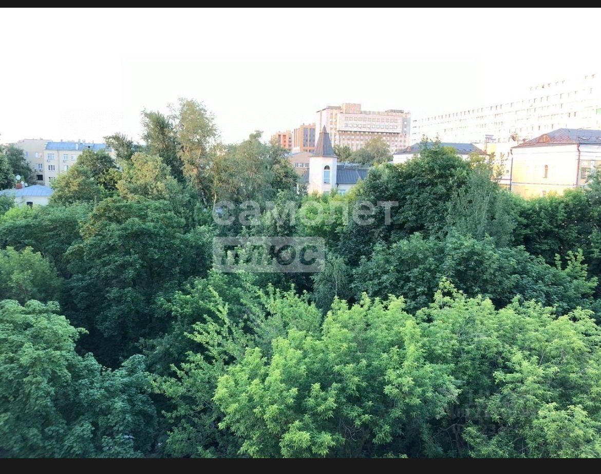 Продажа 2-комн квартиры на вторичном рынке Новодевичий проезд, 4